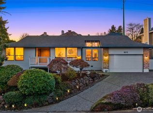 Olympus, Newcastle, WA 98056