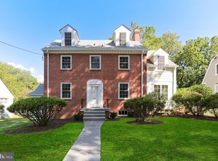 8911 Kensington Pkwy, Chevy Chase, MD 20815