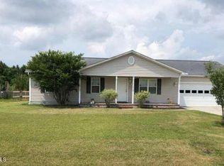 367 Hadley Collins Rd, Maysville, NC 28555