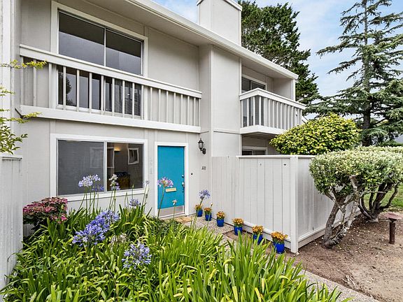 2nd image of 1610 Dolphin Dr
