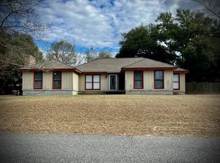 102 Kenneth Dr, Dublin, GA 31021