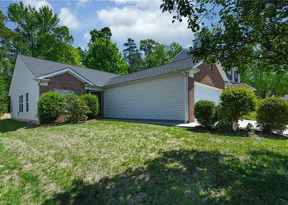 1st image of 4704 Sedgelane Dr