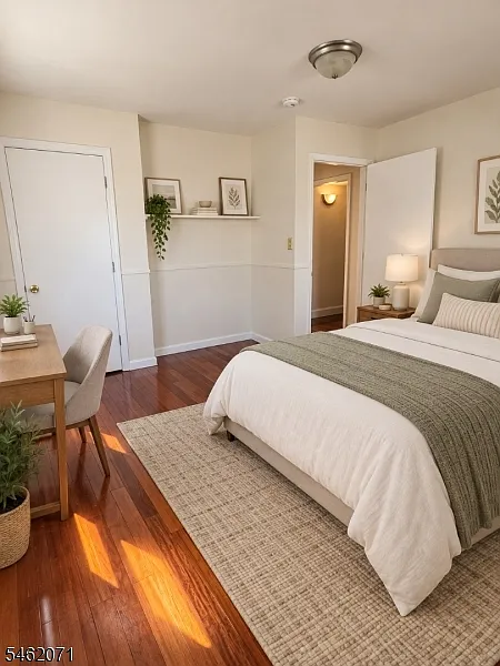 2 bed, 1.0 bath, $2,700 — Photo 4