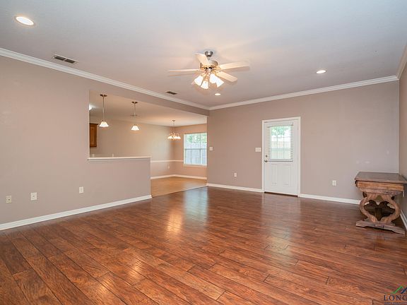 2nd image of 2220 Woodgrove Ln