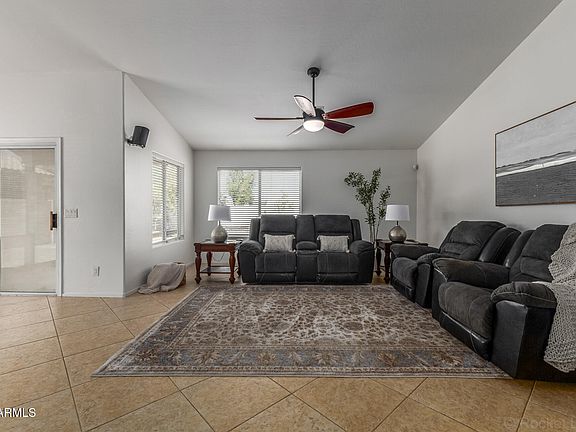 4th image of 1322 E HARWELL Road