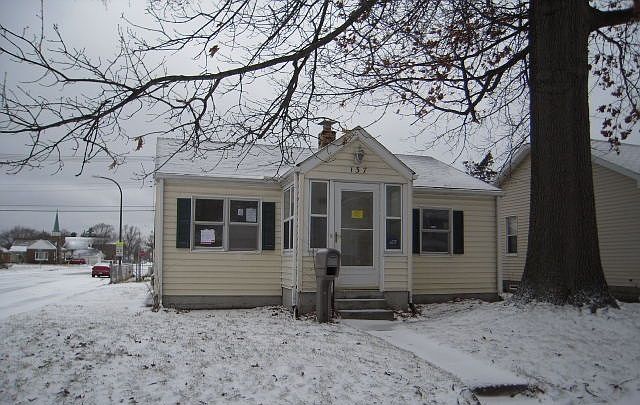 1st image of 137 Alford St