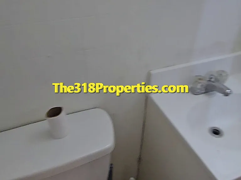 154 E Herndon St #B — Photo 22