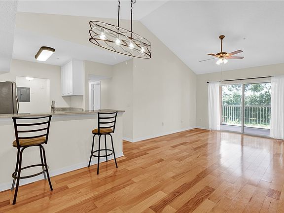 4th image of 1550 S 42nd Cir APT 201