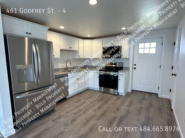 461 Godfrey St UNIT 4