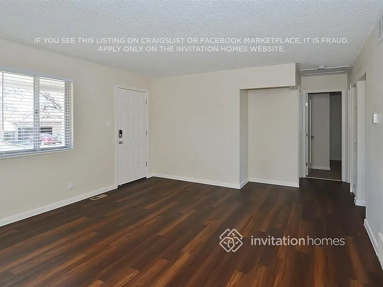 5524 Elkhart St — Photo 3
