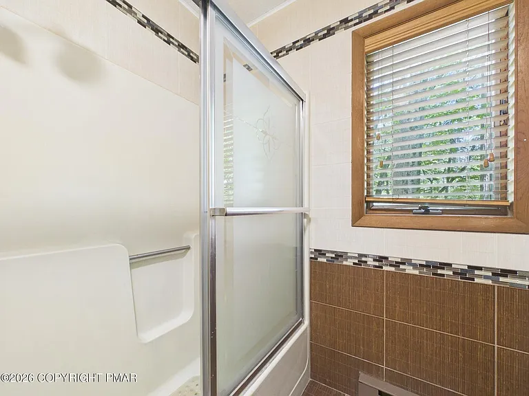 4167 Forest Dr — Photo 14