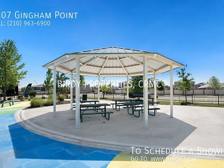 3307 Gingham Point — Photo 37