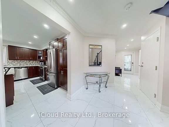 2nd image of 71 Tufton Cres