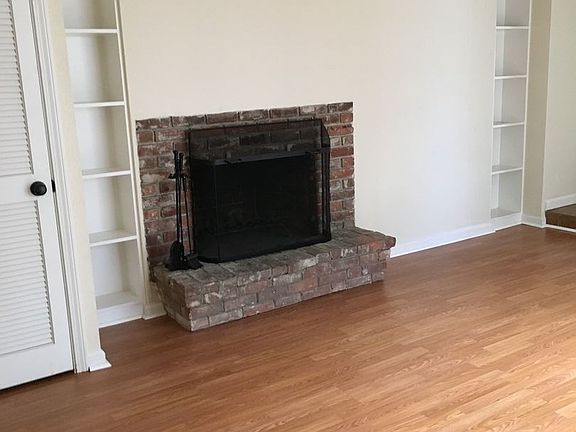 4th image of 1525 27th St #1