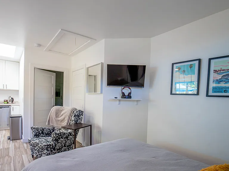 5553-55 Yerba Anita Dr #1 — Photo 7