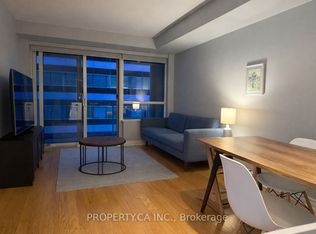 270 Wellington St W #915, Toronto, ON M5V 3P5