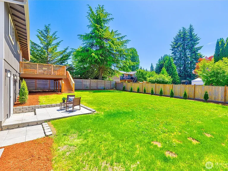 15833 NE 110th St — Photo 3