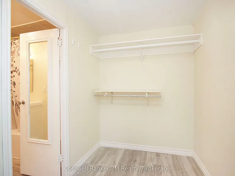 297 Admiral Rd — Photo 11