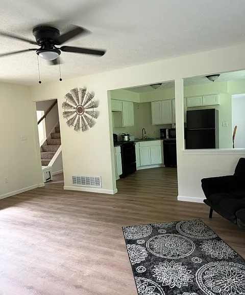 12480 Heimberger Rd NW — Photo 2