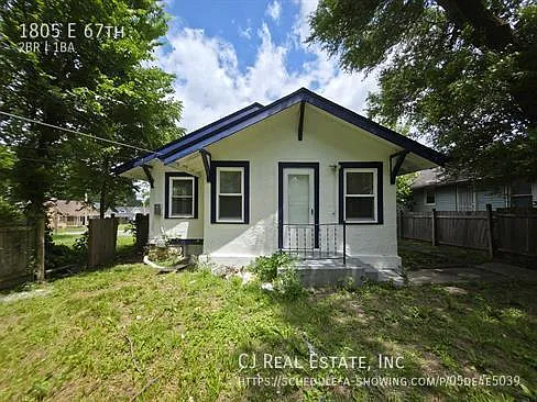 1805 E 67th St — Photo 11