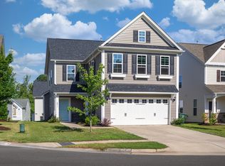 2011 Magnolia Tree Ln, Durham, NC 27703