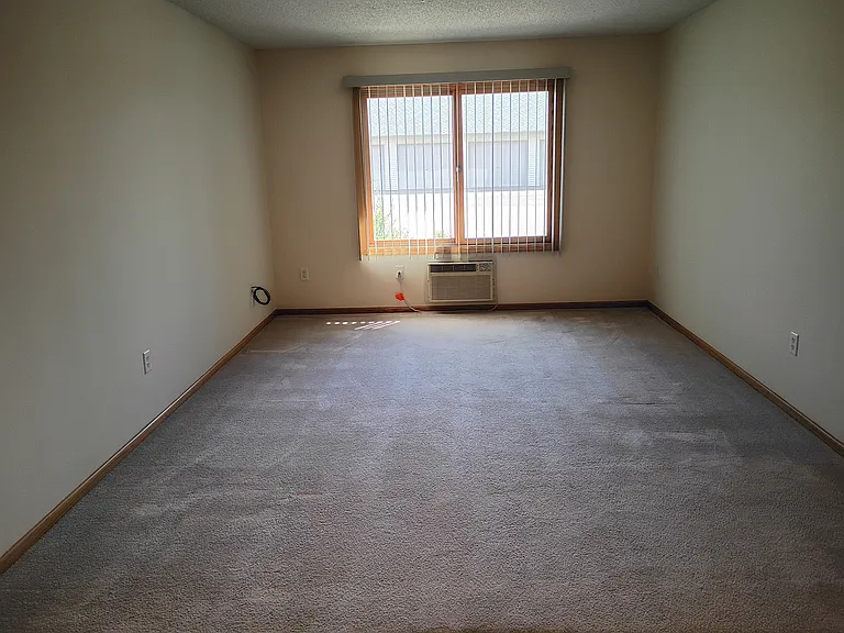 599 Cherry Ln #9 — Photo 15