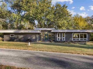 1980 Valley View Dr NE, North Liberty, IA 52317