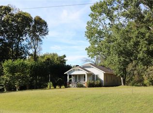 2058 Bishop Rd, Greensboro, NC 27406