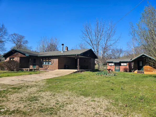 16211 Tom Akers Road, Eminence, MO 65466