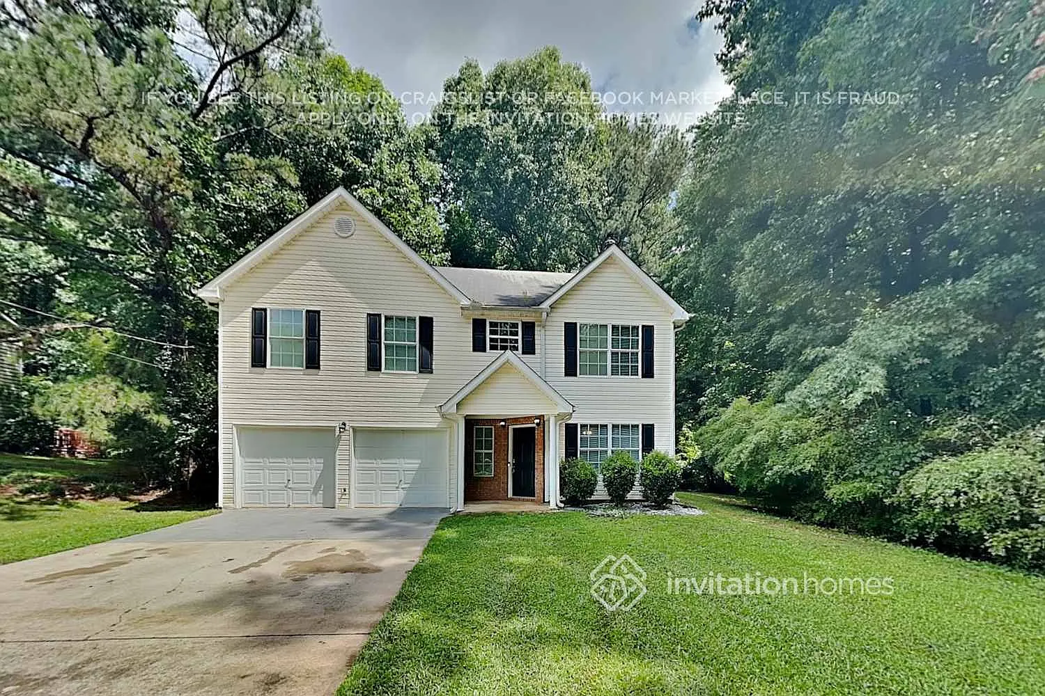 3985 Melanie Woods Dr Atlanta, GA 30349 — Photo 2