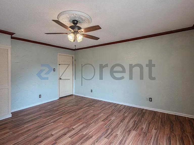 14515 Wunderlich Dr #403 — Photo 15