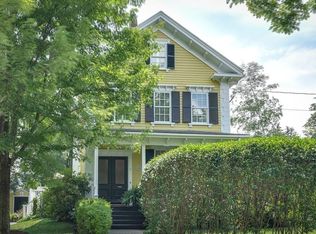 3 Davis Ave, Newton, MA 02465