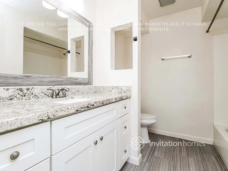 1027 E Frost Dr — Photo 10