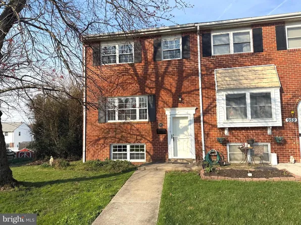 957 Stormont Cir, Baltimore, MD 21227