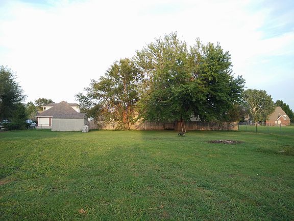5th image of 21540 E 101st St S