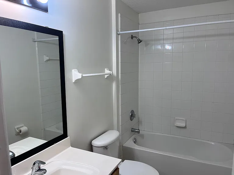 2nd Bathroom