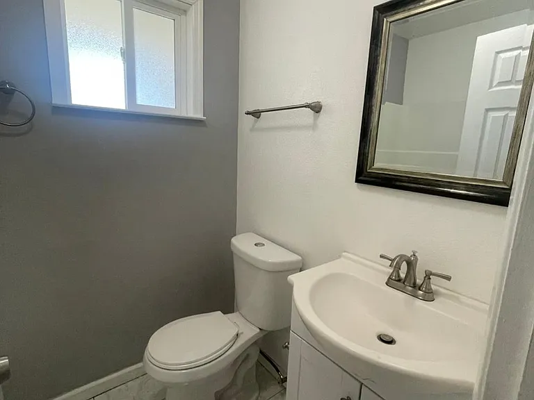 538 Sonoma Blvd #1 — Photo 12
