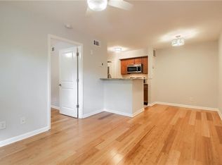 3204 Menchaca Rd #305, Austin, TX 78704