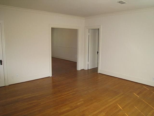 1st image of 3827 W End Ave APT 7