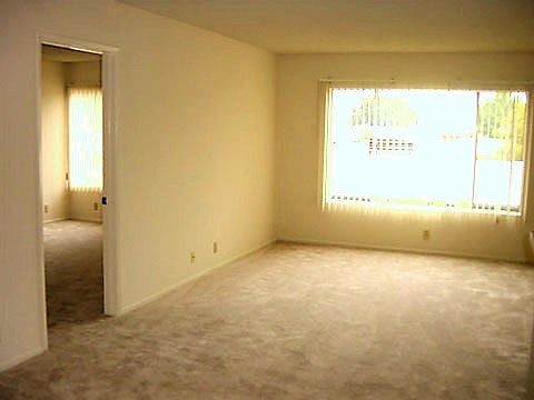 3rd image of 2345 Merton Ave APT 234