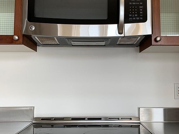 5th image of 695 5th St APT 5