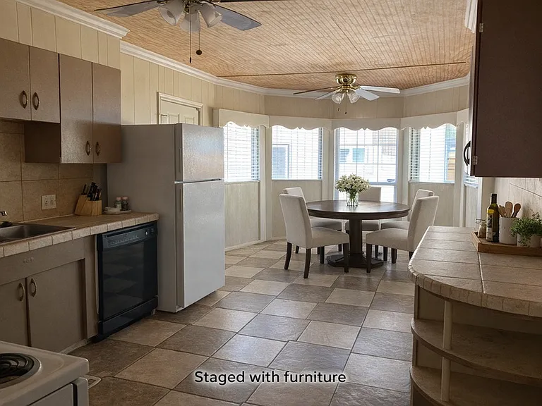Spacious kitchen with light filled breakfast area