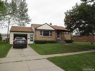 48 Rosedale Dr, Cheektowaga, NY 14225