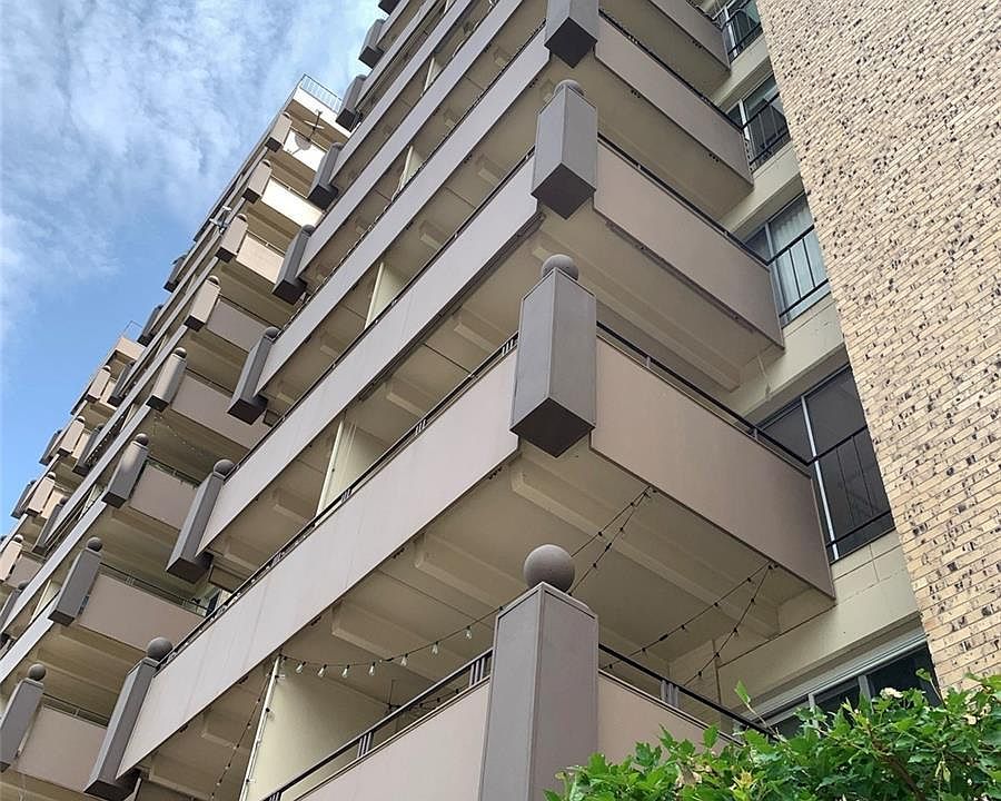 1st image of 700 N Washington St APT 805