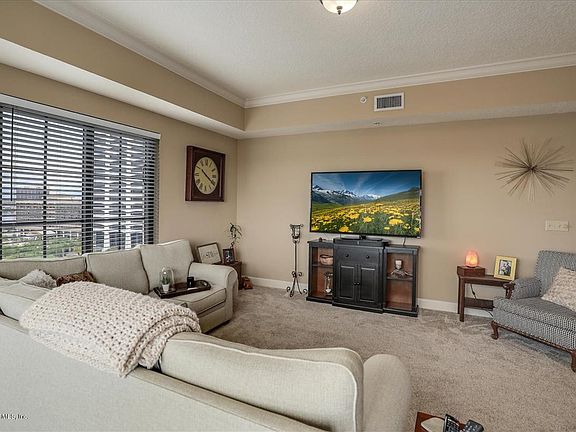 4th image of 1478 Riverplace Blvd APT 1202