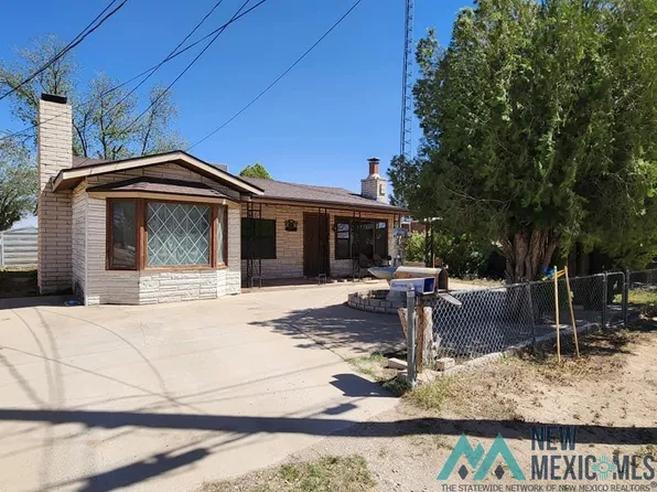 508 2nd St, Loving, NM 88256