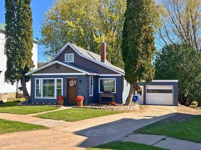 404 Division St, Ontario, WI, 54651