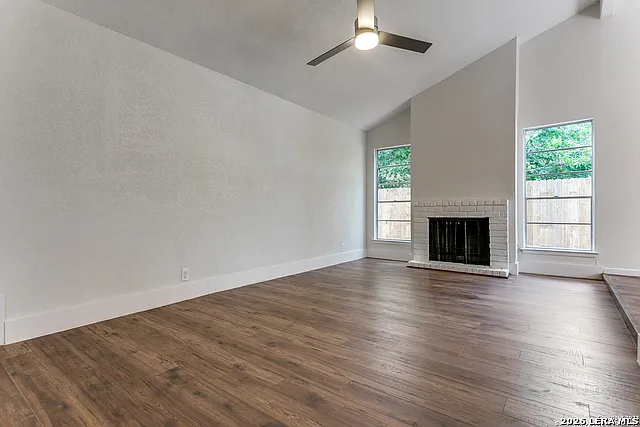 8214 Banbury Dr — Photo 5