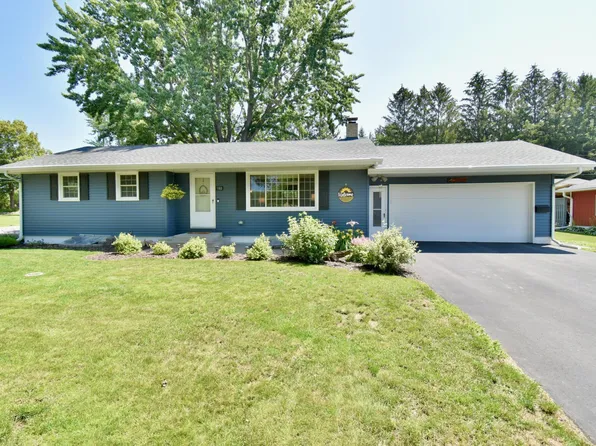 980 4 1/2 Ave N, Sauk Rapids, MN 56379