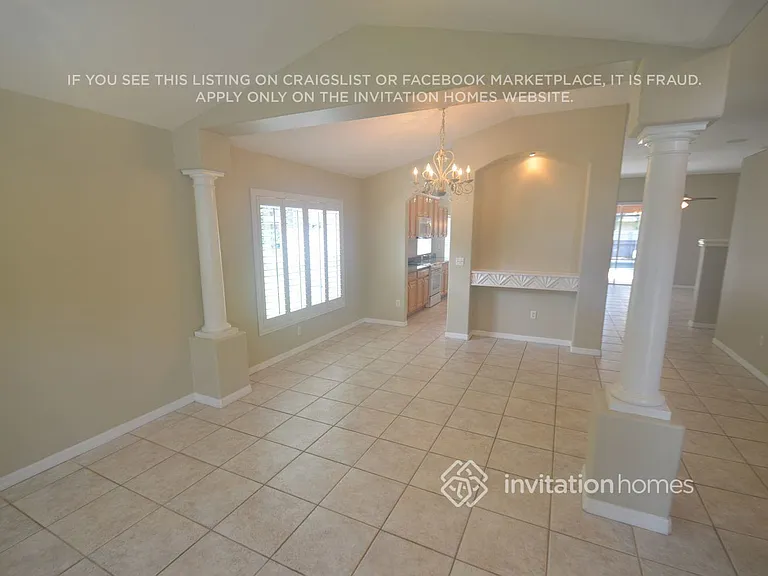 4704 Whispering Wind Ave — Photo 4